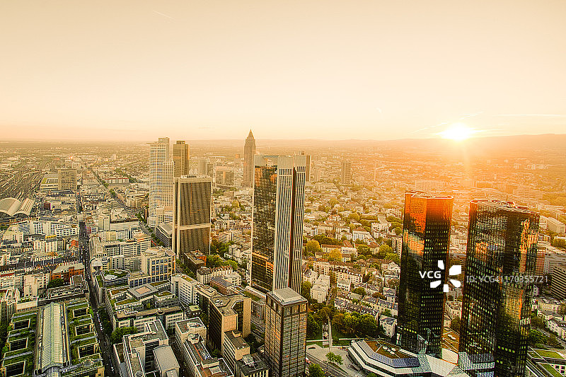 从美因塔拍摄的法兰克福景色03图片素材