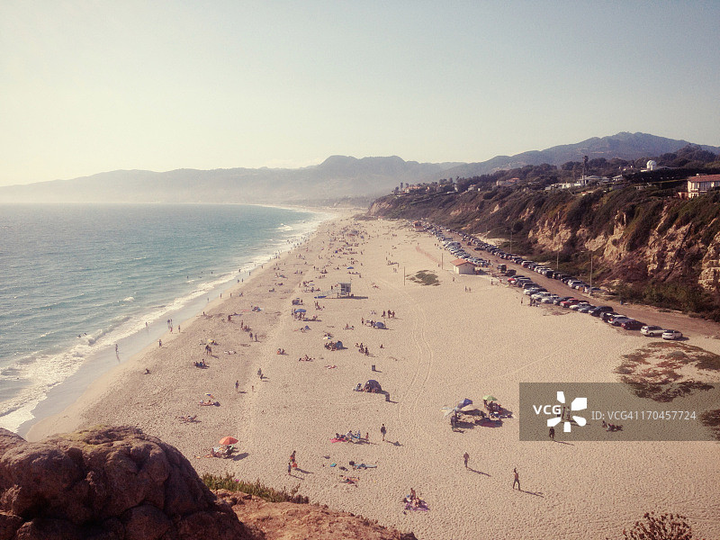 加州马里布祖马海滩的日落图片素材