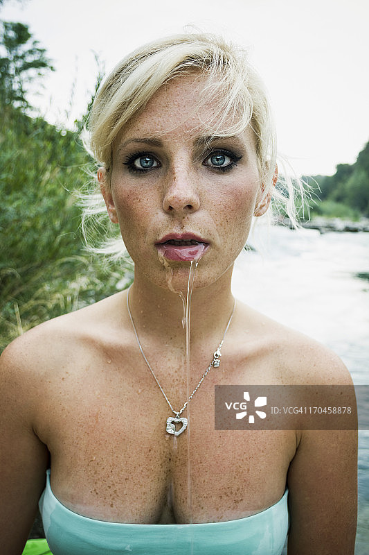 炎热的夏天图片素材