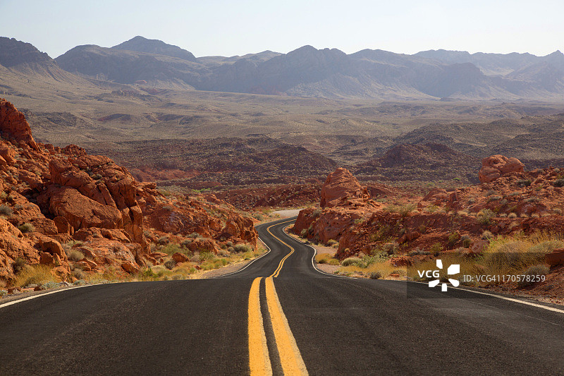 炎热的沙漠景象图片素材