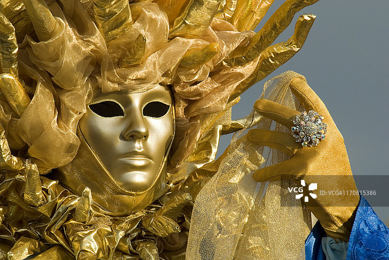 威尼斯化装舞会面具人物图片素材
