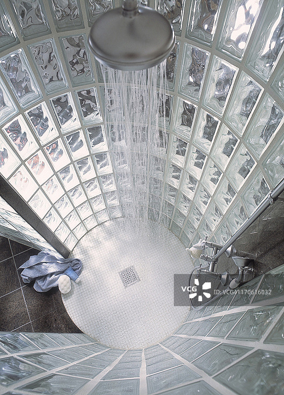 淋浴上方图片素材