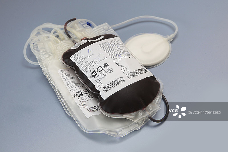 装有红细胞的血袋图片素材