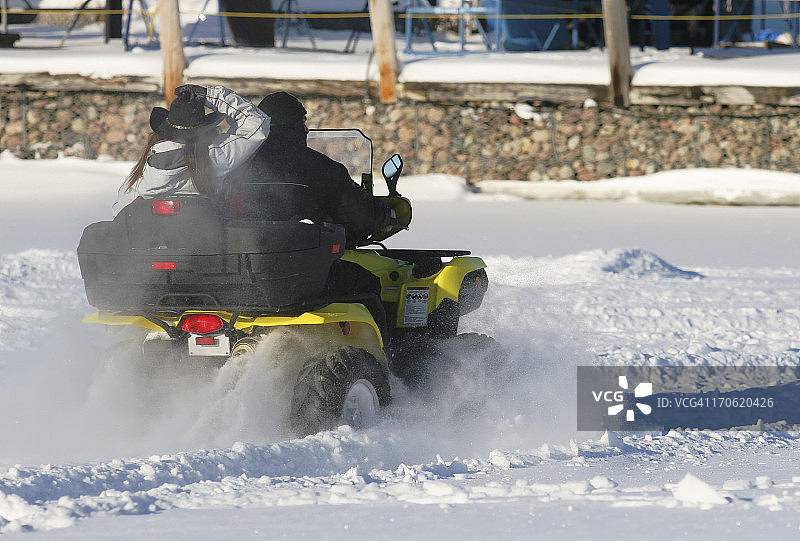 冬季乐趣图片素材