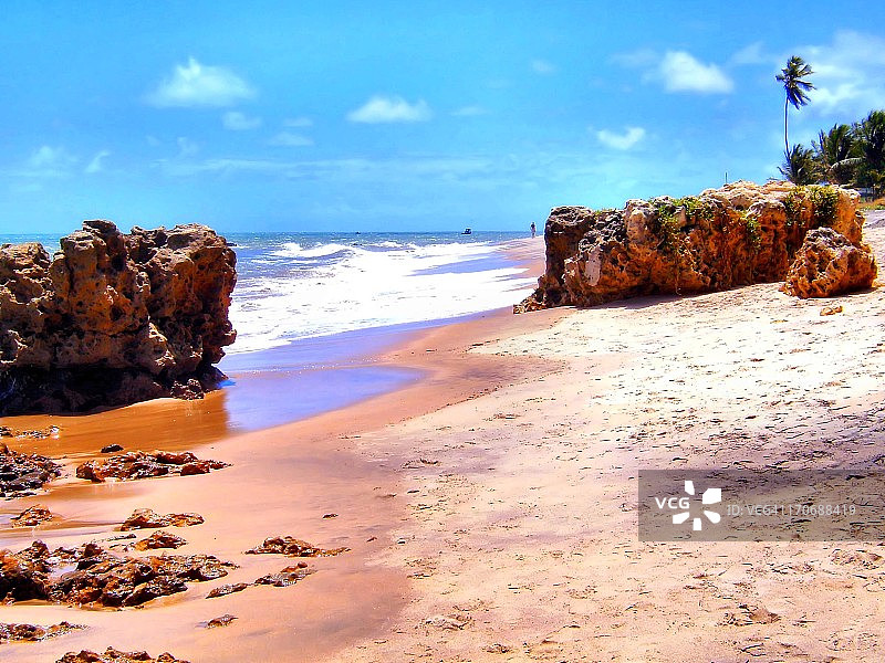 巴西帕拉伊巴州的爱之海滩图片素材