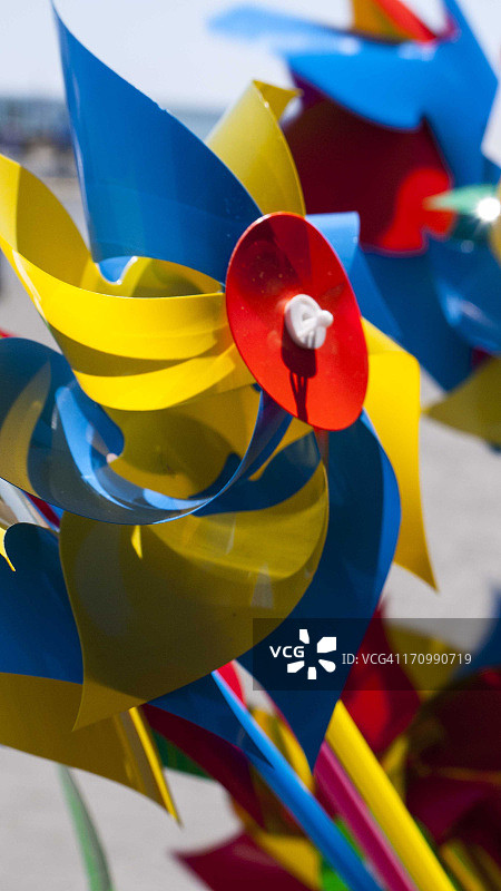 风力涡轮机玩具，多色图片素材