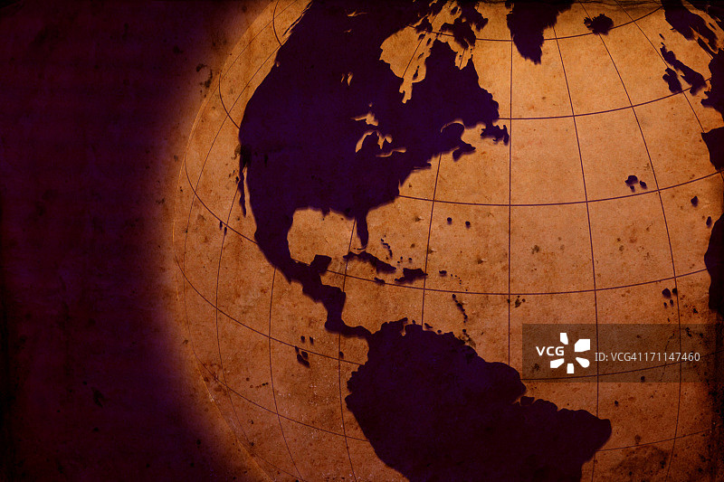 生锈的地球仪图片素材