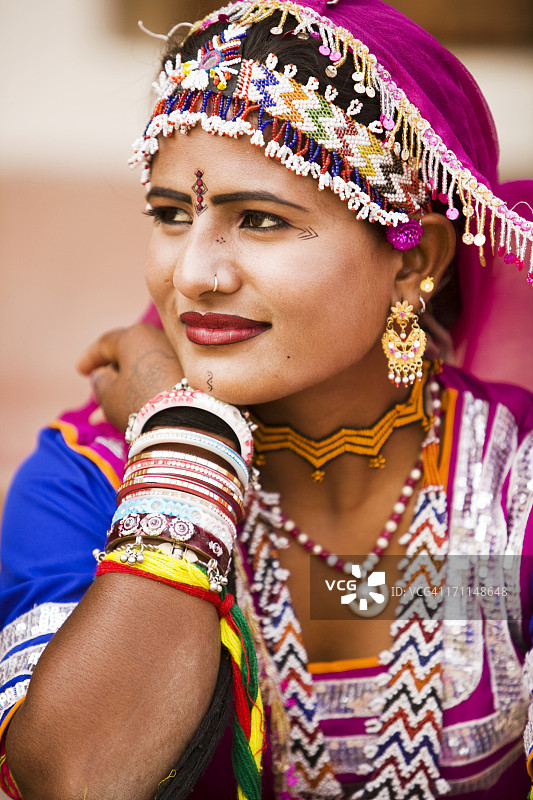美丽的印度女性图片素材