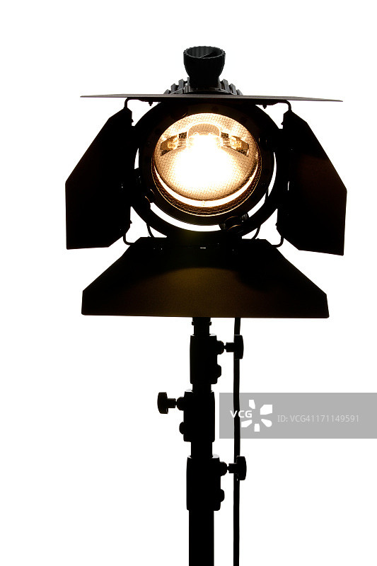 影棚聚光灯设备，向下倾斜，白色背景图片素材