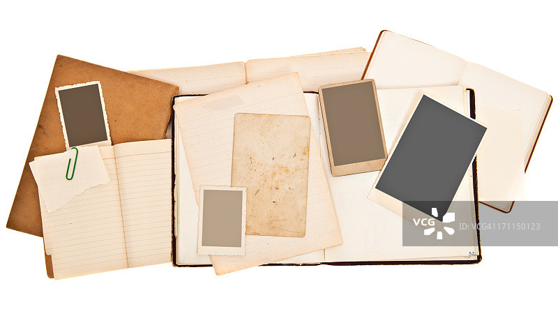 带有复古照片的剪贴簿背景图片素材