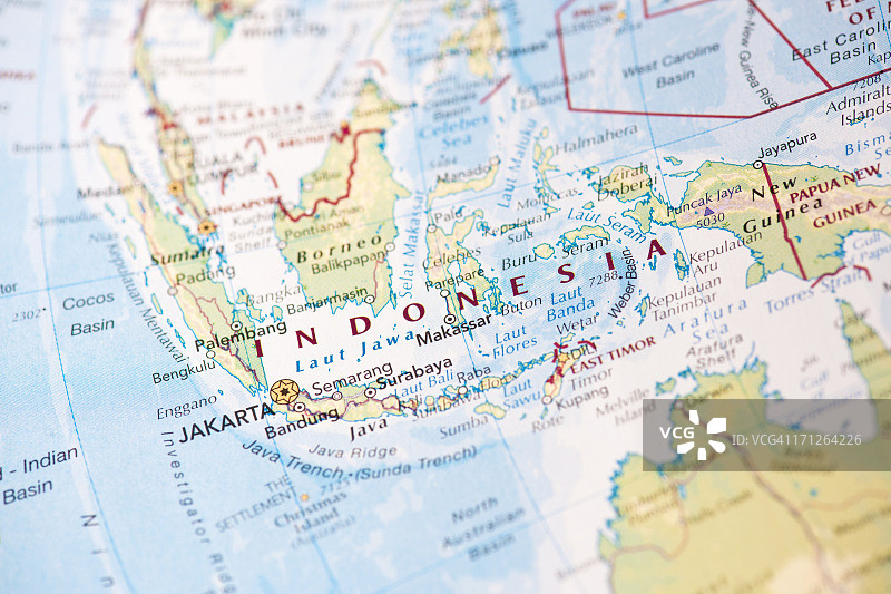 世界地球仪上的印度尼西亚地图图片素材