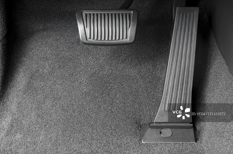 刹车和油门踏板图片素材