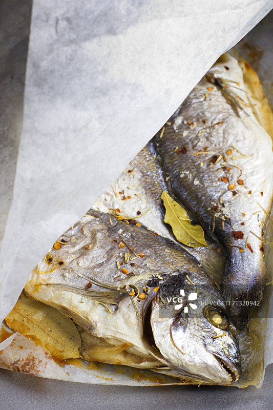 烹鱼纸图片素材