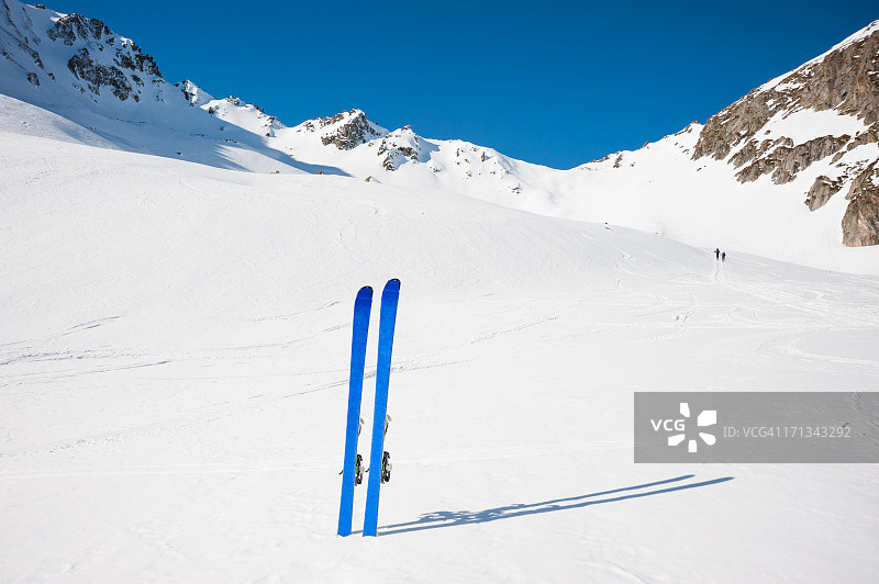 冬季高山滑雪景观图片素材