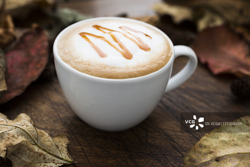 秋季焦糖咖啡图片素材