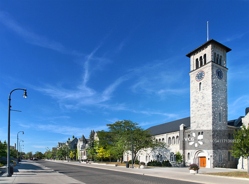 金斯顿皇后大学格兰特 hall 大街图片素材