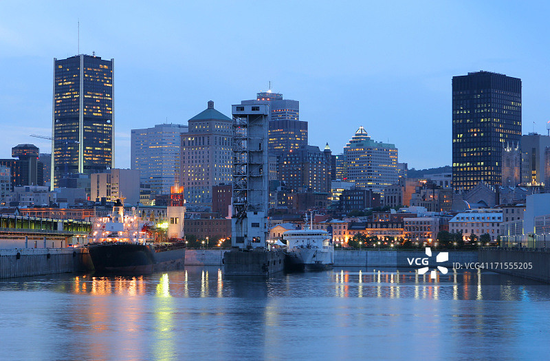 城市清晨图片素材