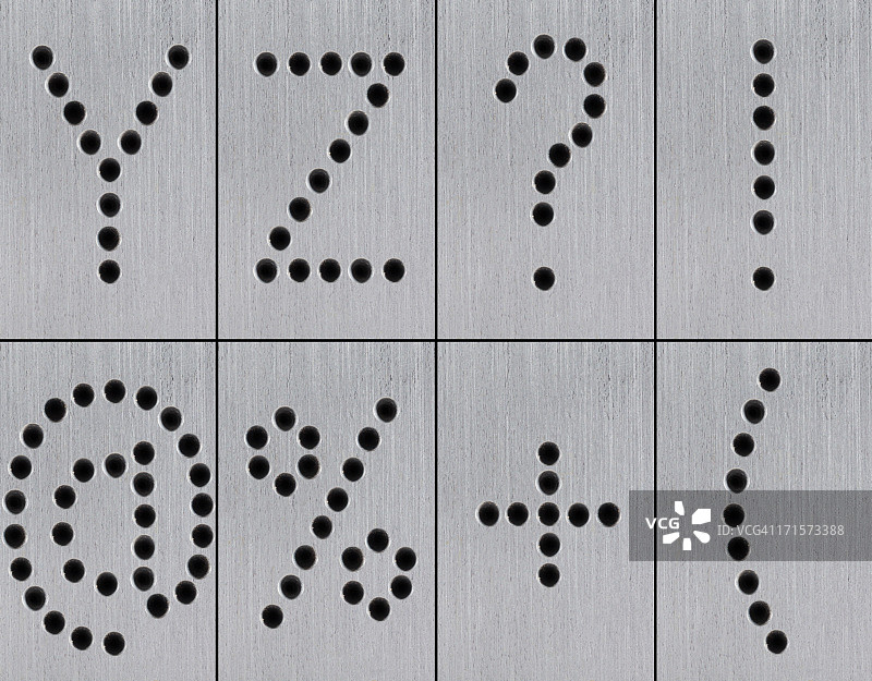 铁孔字母图片素材