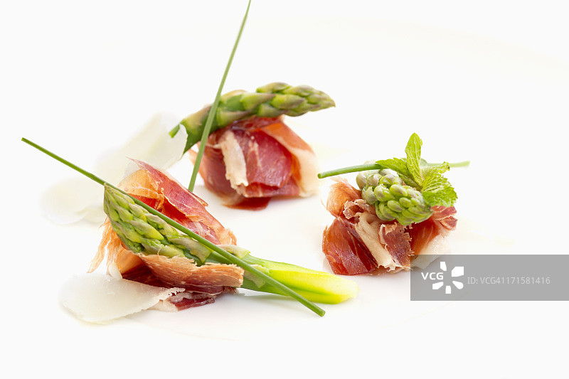搭配风干火腿的意式开胃菜图片素材