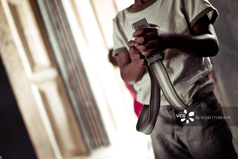 系腰带的南非一年级学生肖像图片素材