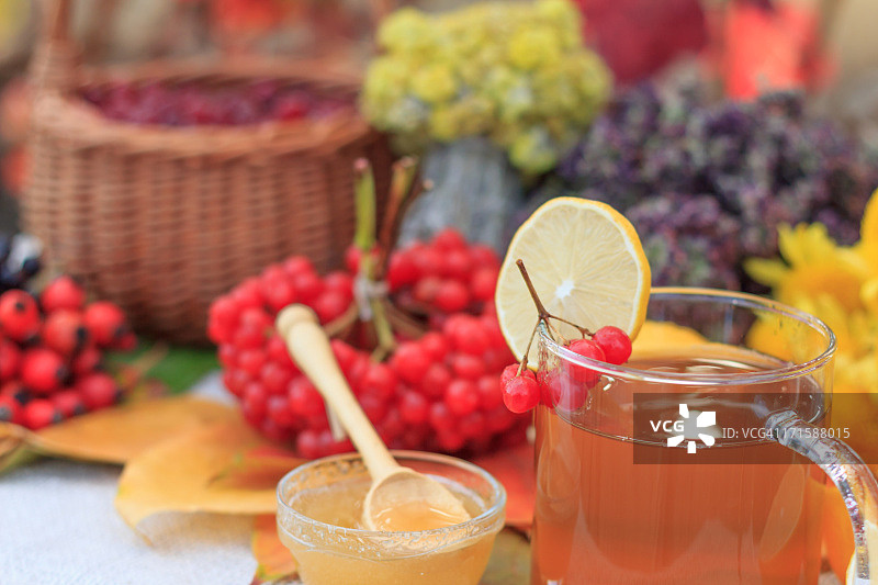 流感季的草药茶图片素材