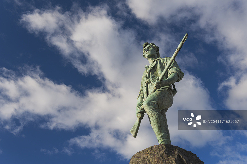 美国马萨诸塞州莱克星顿的义勇兵雕像图片素材