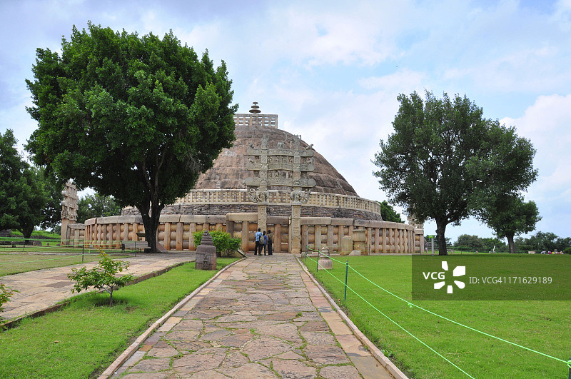 桑奇大佛塔一景图片素材