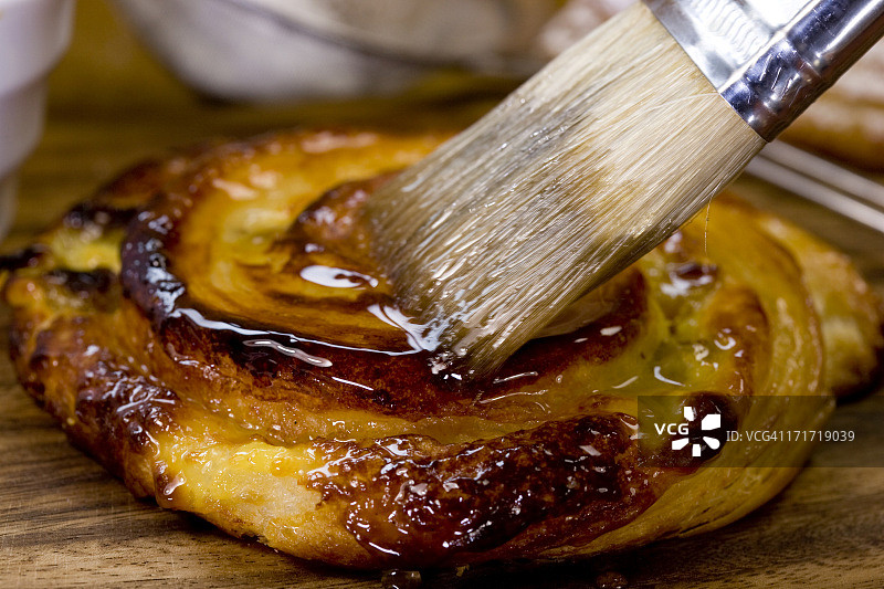 法式葡萄干面包图片素材