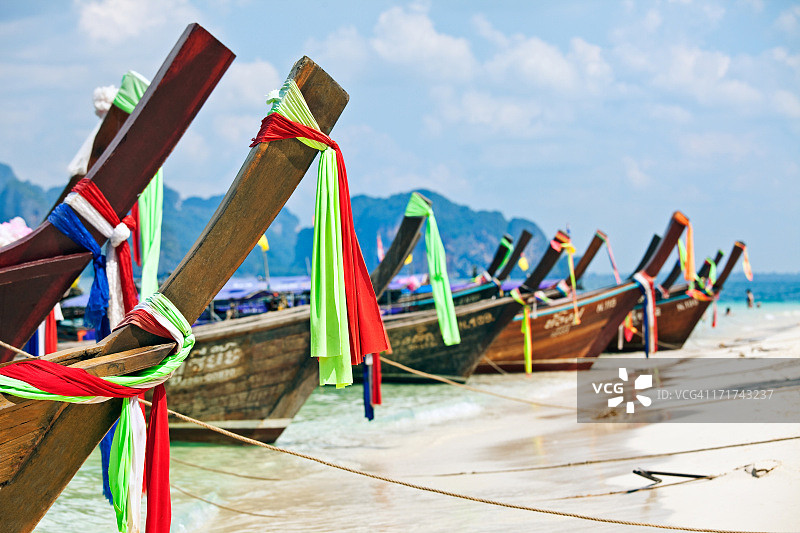 装饰的船只，泰国波达岛图片素材