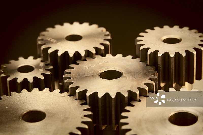 金色齿轮图片素材