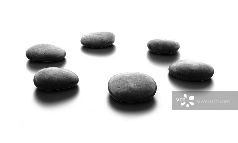 鹅卵石组成的圆圈图片素材