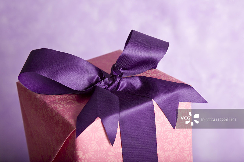 礼物盒图片素材