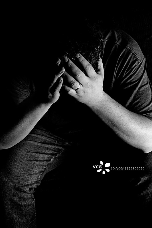 悲伤肖像图片素材
