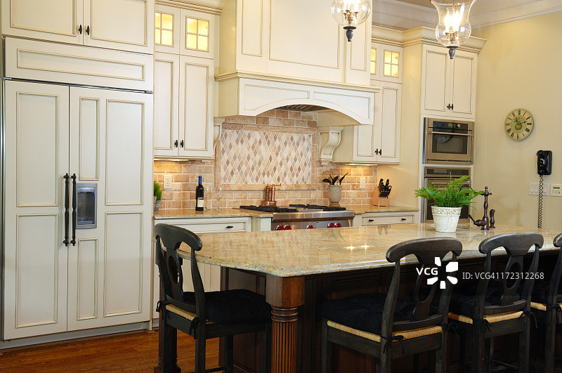 高档浅色厨房图片素材