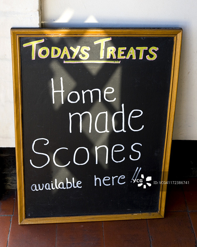 今日美食：自制烤饼图片素材