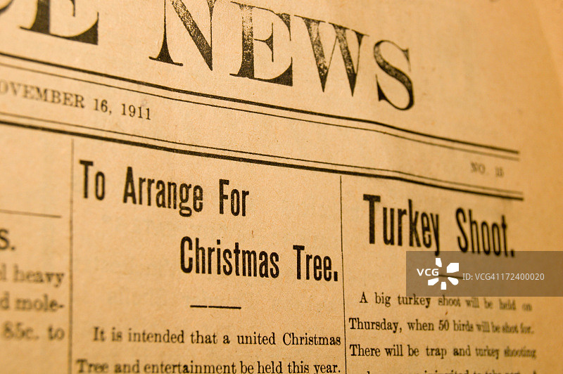 圣诞节的旧报纸图片素材
