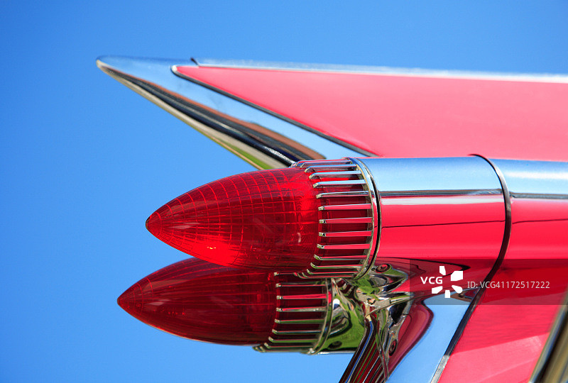 经典老爷车尾翼图片素材