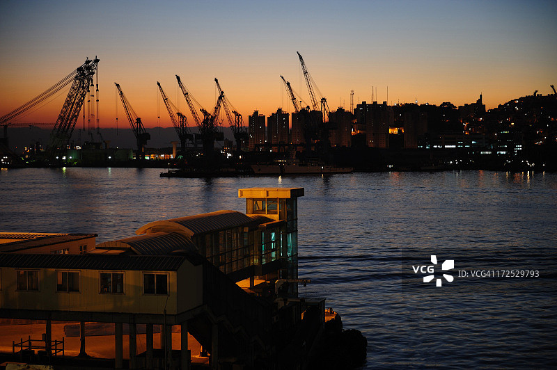 釜山港的夜景图片素材