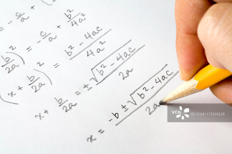 手写代数方程图片素材