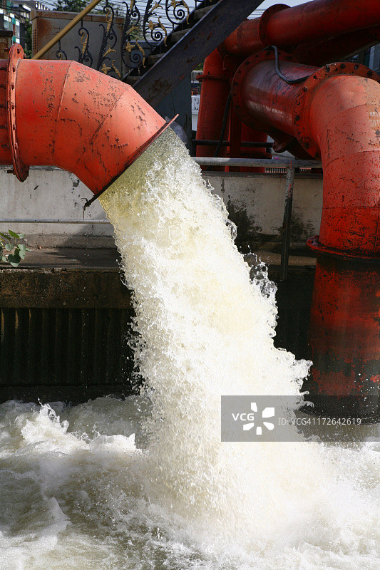 泰国曼谷的污水主管道图片素材