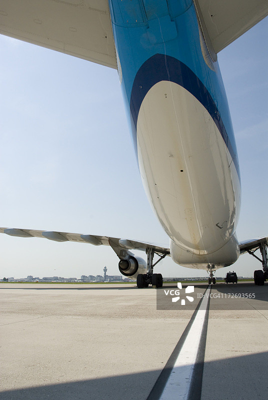 准备起飞图片素材