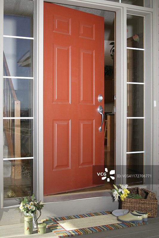 红色前门入口图片素材