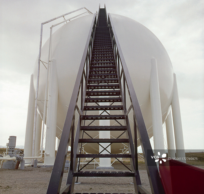 液化石油气储罐图片素材