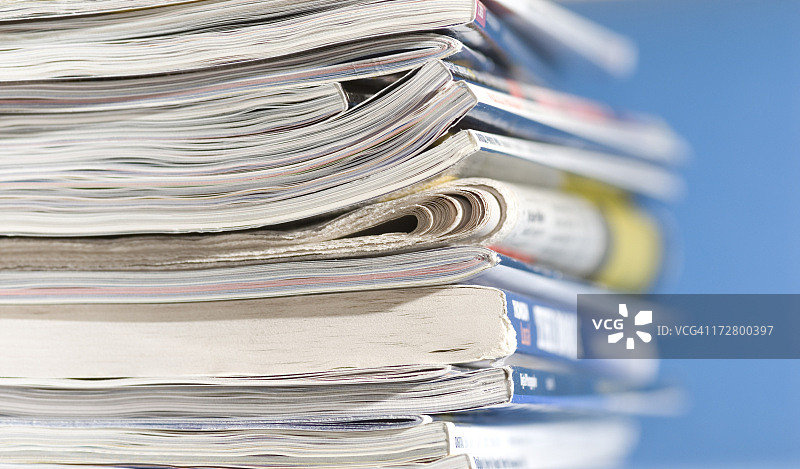 报纸和杂志的侧面图图片素材