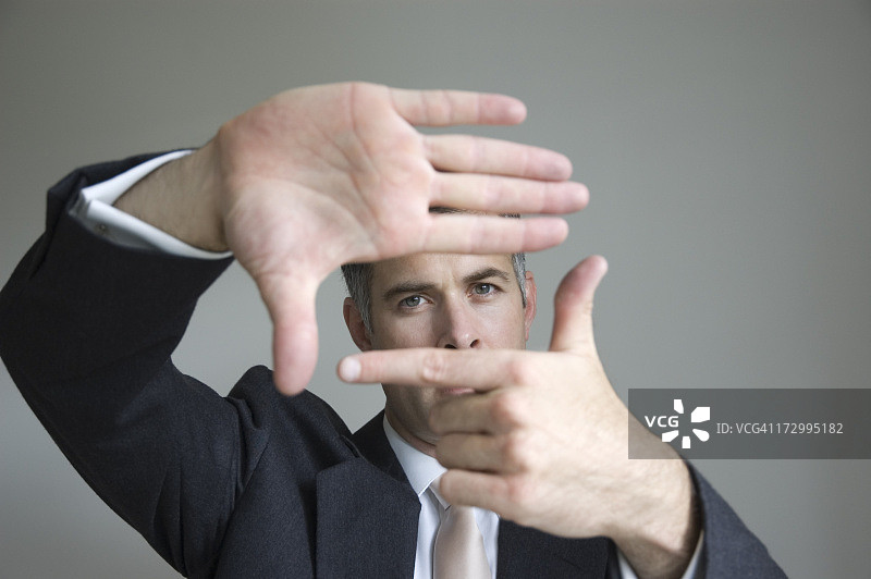 专注的商务人士图片素材