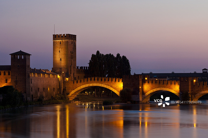 意大利维罗纳卡斯特维奇奥古堡图片素材