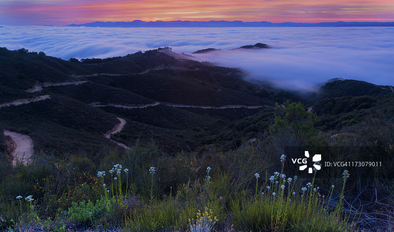 圣克拉拉谷的黎明图片素材