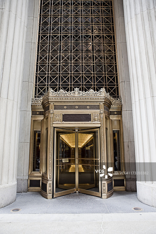 金色旋转门图片素材