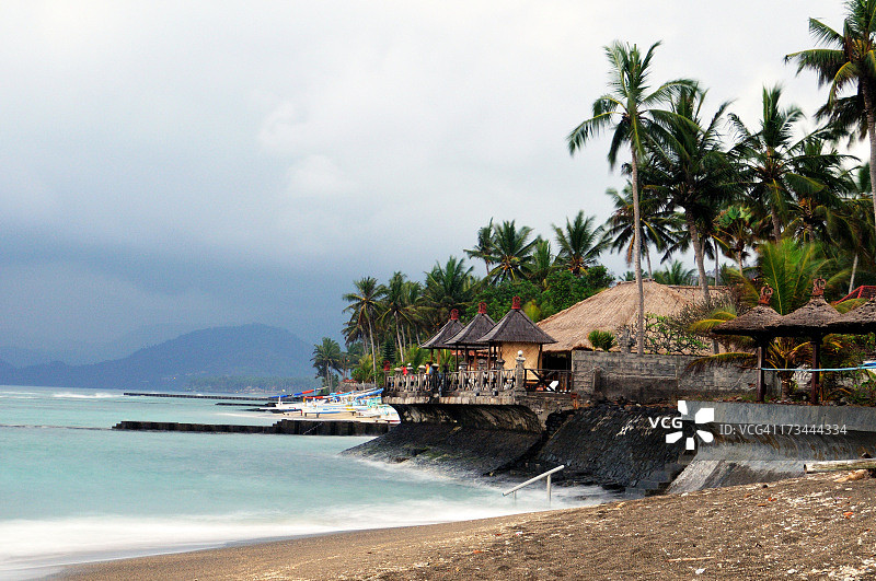 抓拍的热带巴厘岛海滩图片素材