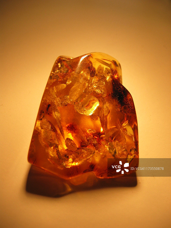 真正的波罗的海琥珀图片素材